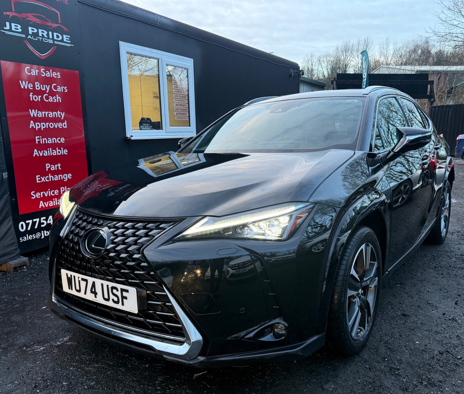 Used Lexus UX 2024 for sale - 77357632: Photo 27