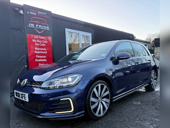 Used Volkswagen Golf 2018 for sale - 77722502: Photo