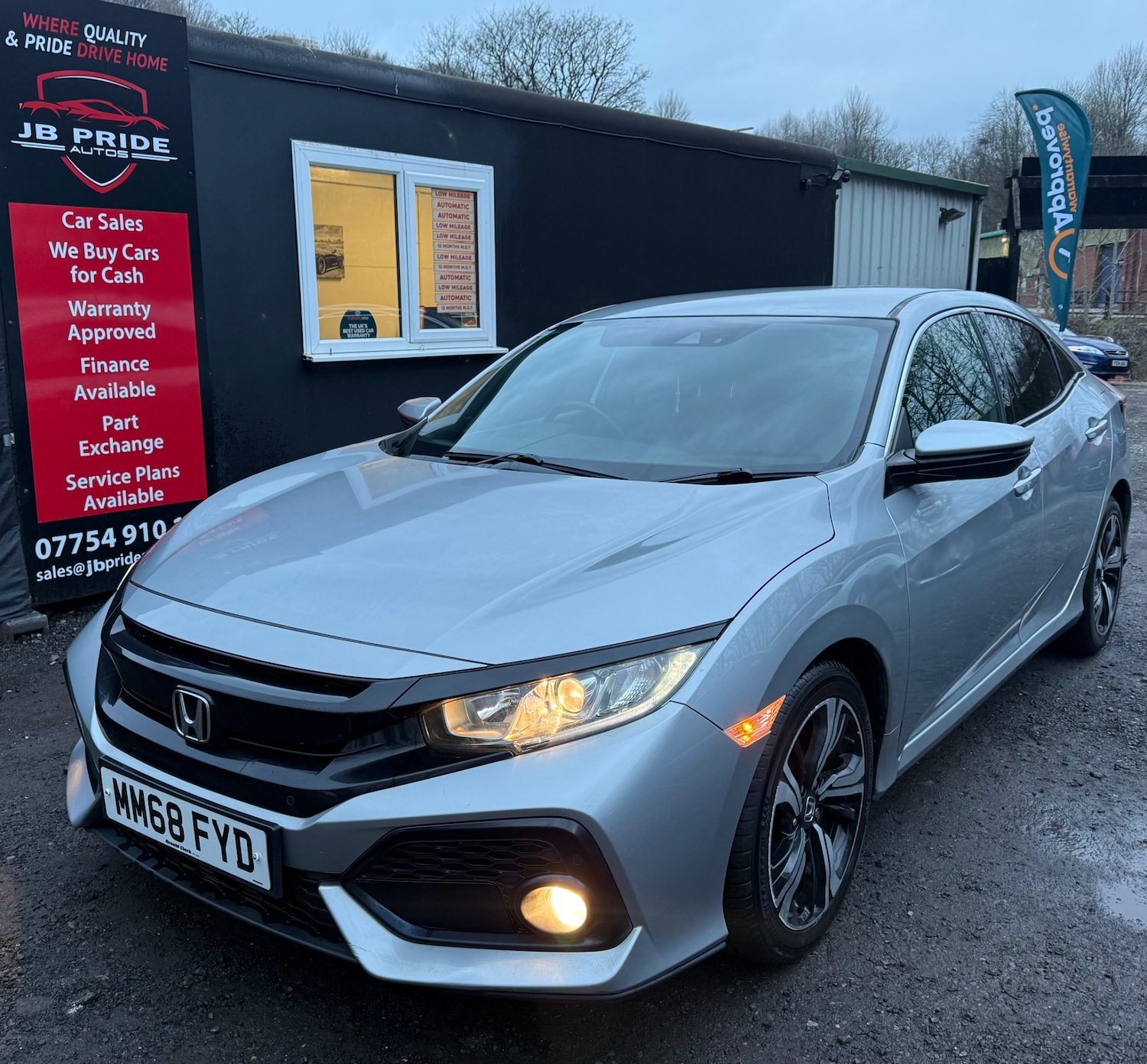 Used Honda Civic 2018 for sale - 77584859: Photo 12