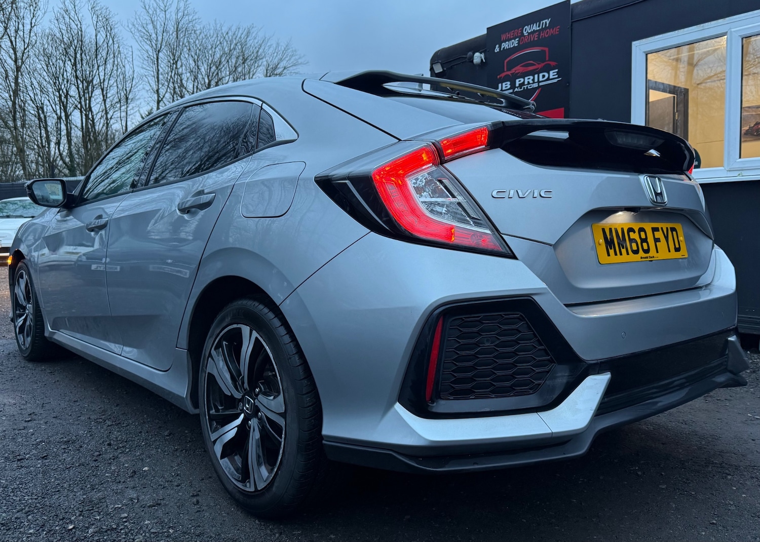 Used Honda Civic 2018 for sale - 77584859: Photo 7