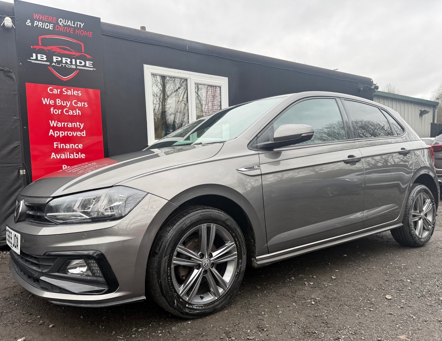 Used Volkswagen Polo 2020 for sale - 77632549: Photo 2