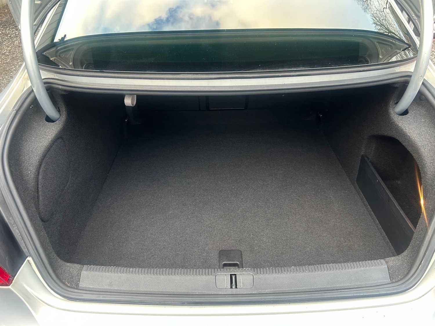 Used Volkswagen Passat 2011 for sale - 77081255: Photo 14