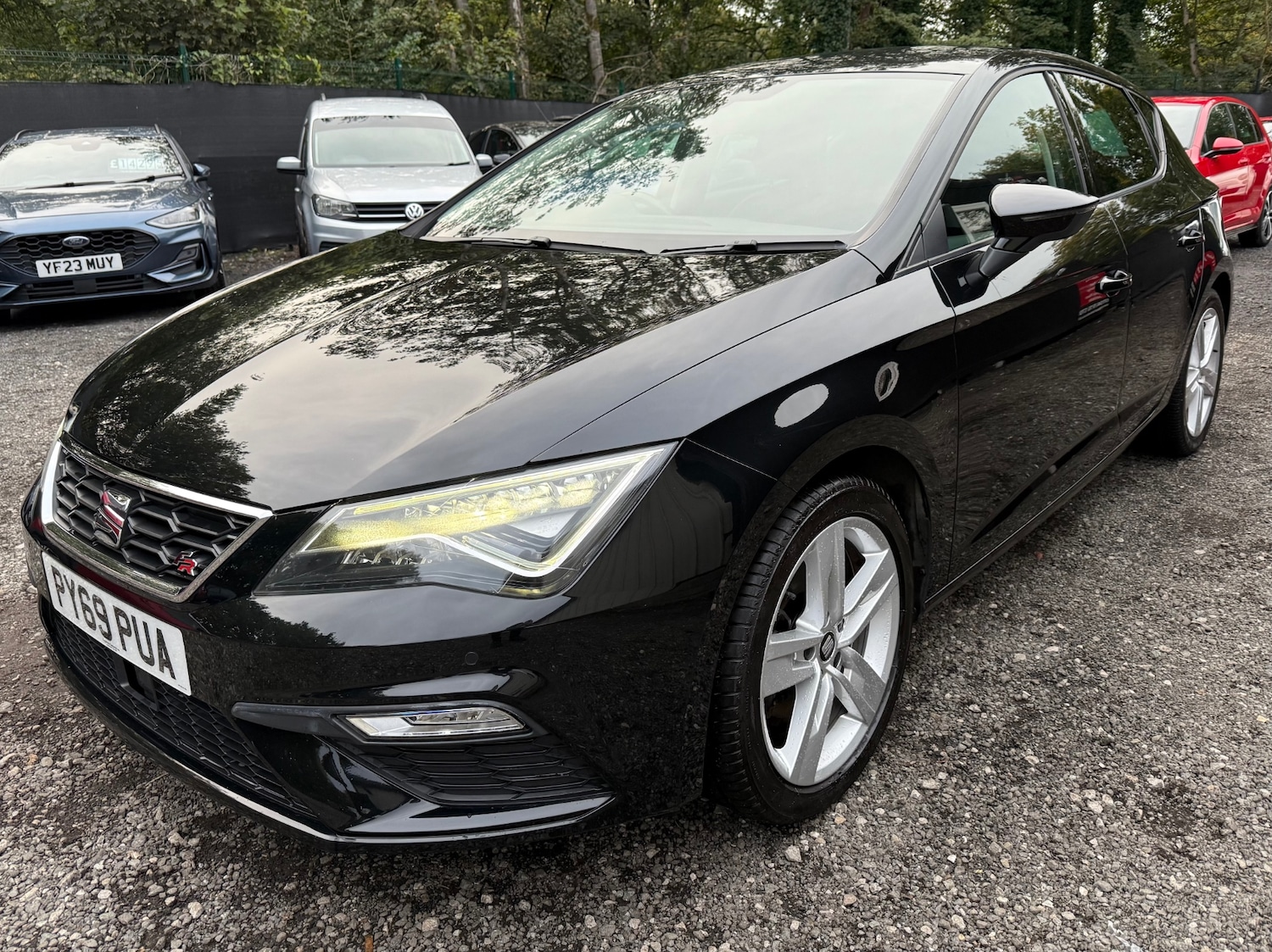 Used SEAT Leon 2020 for sale - 76157376: Photo 1