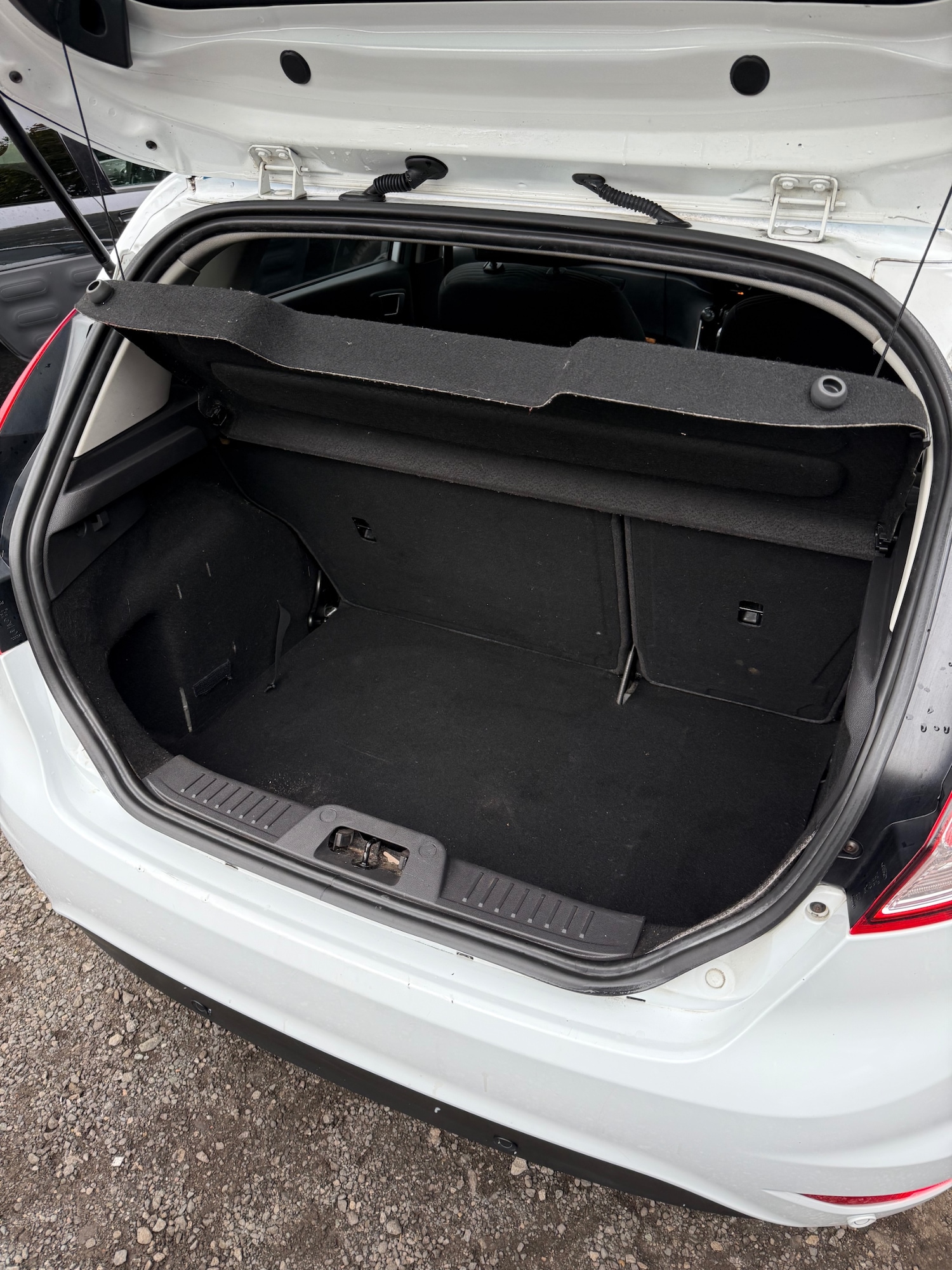 Used Ford Fiesta 2017 for sale - 76252310: Photo 15