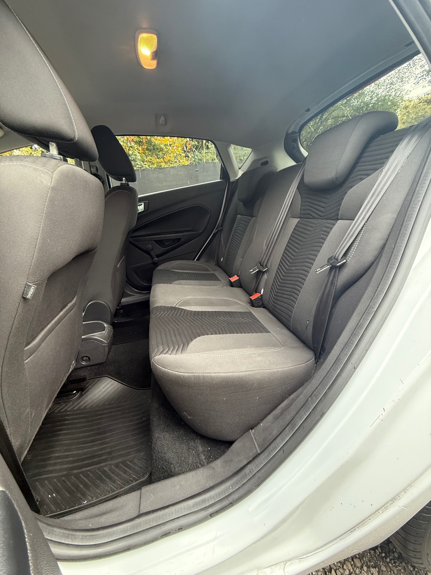 Used Ford Fiesta 2017 for sale - 76252310: Photo 17