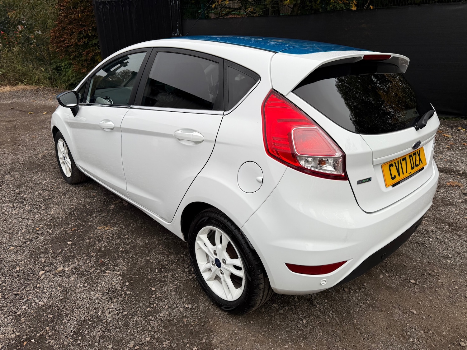 Used Ford Fiesta 2017 for sale - 76252310: Photo 5