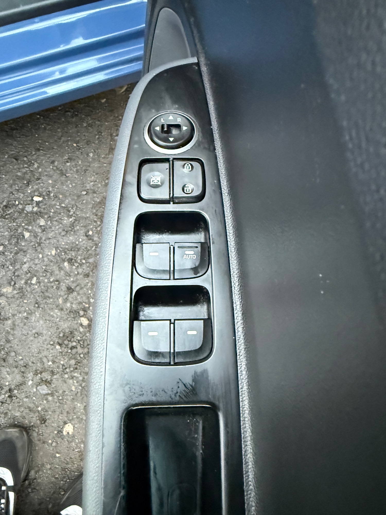 Used Hyundai i10 2017 for sale - 77584976: Photo 20