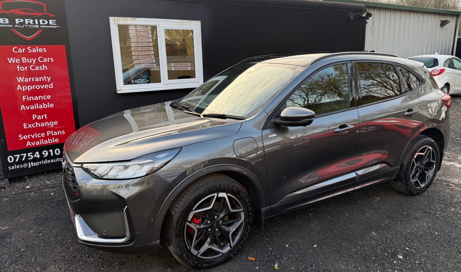 Used Ford Kuga 2025 for sale - 76653144: Photo 38