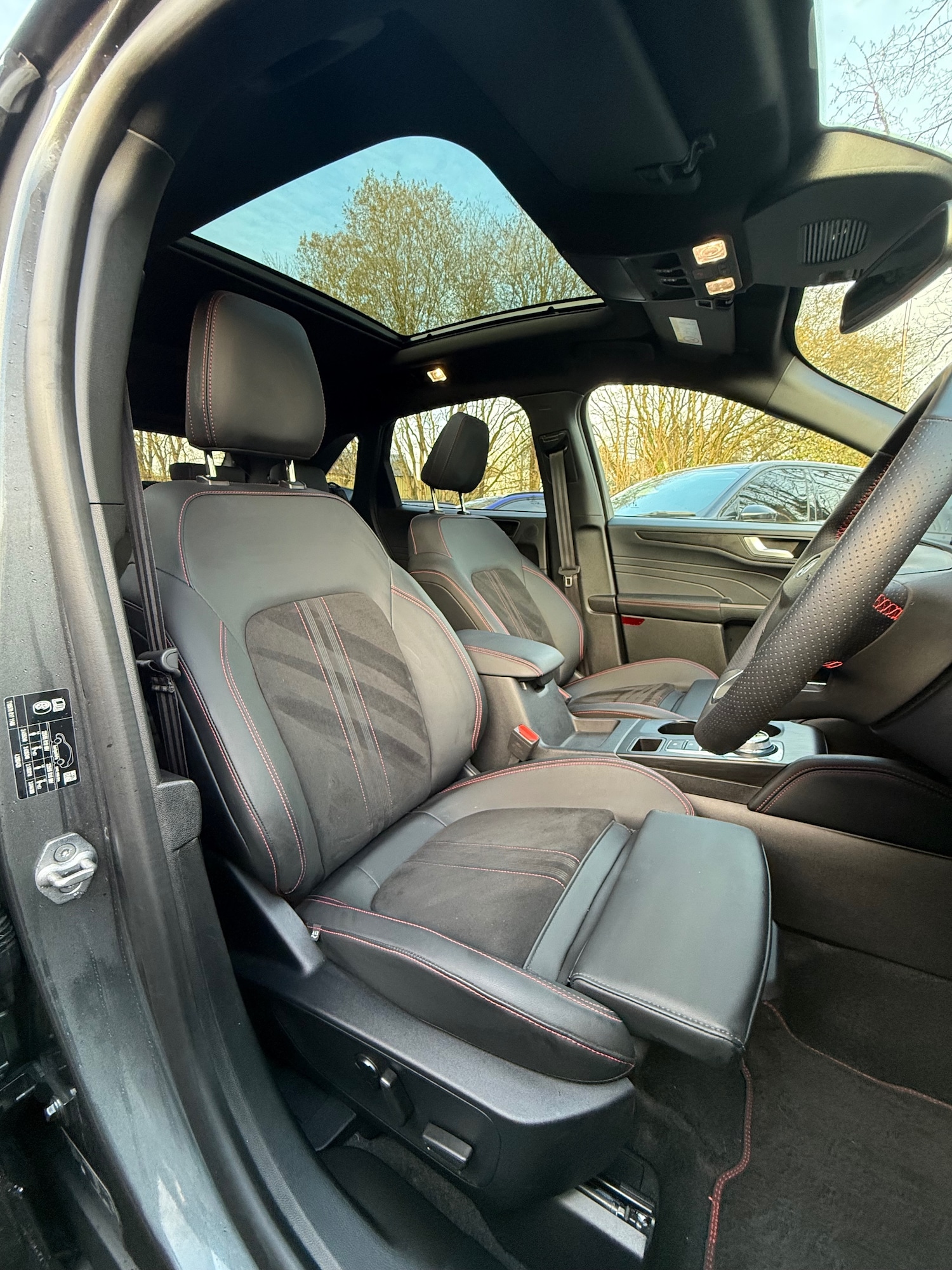 Used Ford Kuga 2025 for sale - 76653144: Photo 52