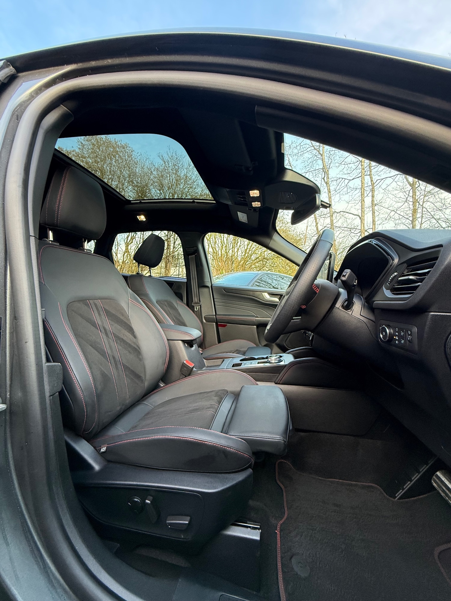 Used Ford Kuga 2025 for sale - 76653144: Photo 54