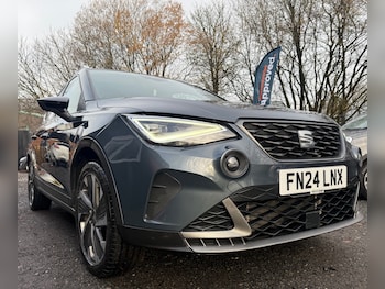 Used SEAT Arona 2024 for sale - 76831711: Photo