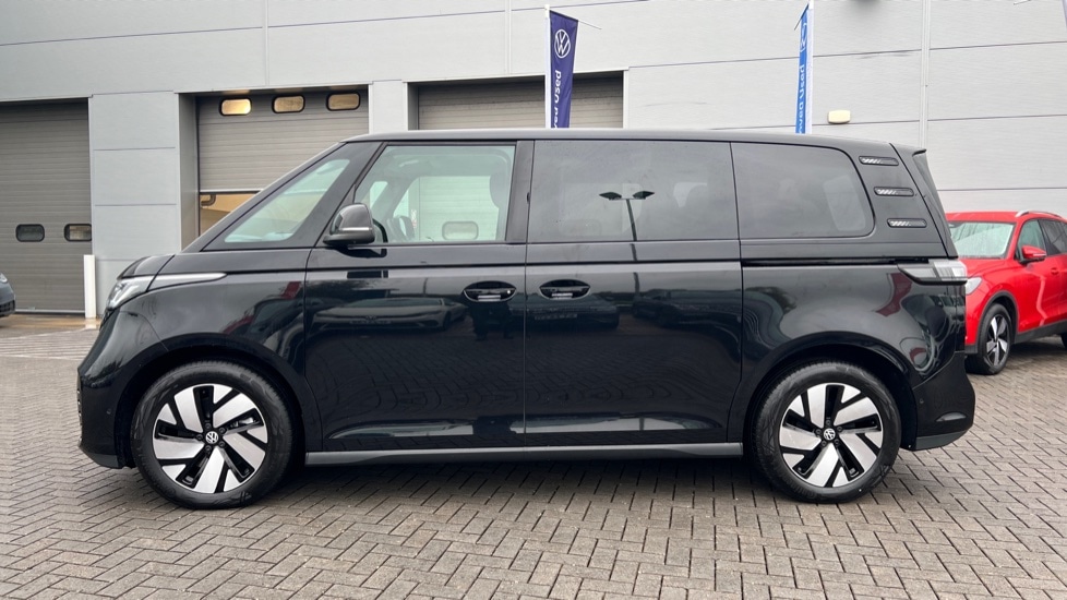 Used Volkswagen ID.Buzz 2025 for sale - 76817682: Photo 18