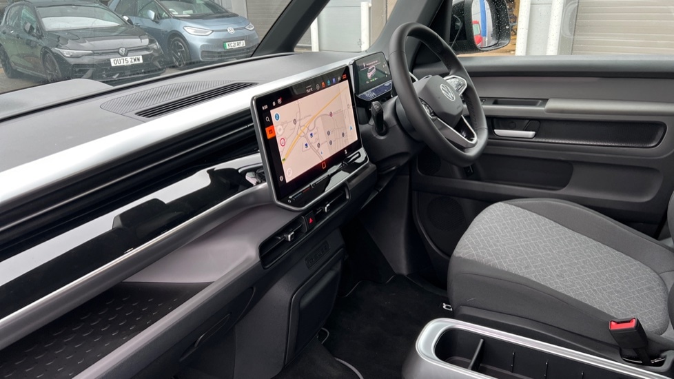 Used Volkswagen ID.Buzz 2025 for sale - 76817682: Photo 2