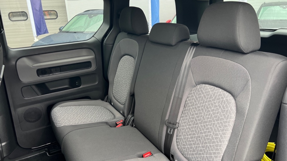 Used Volkswagen ID.Buzz 2025 for sale - 76817682: Photo 9