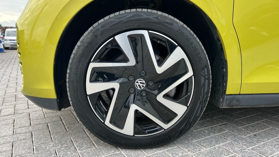 Vehicle 33