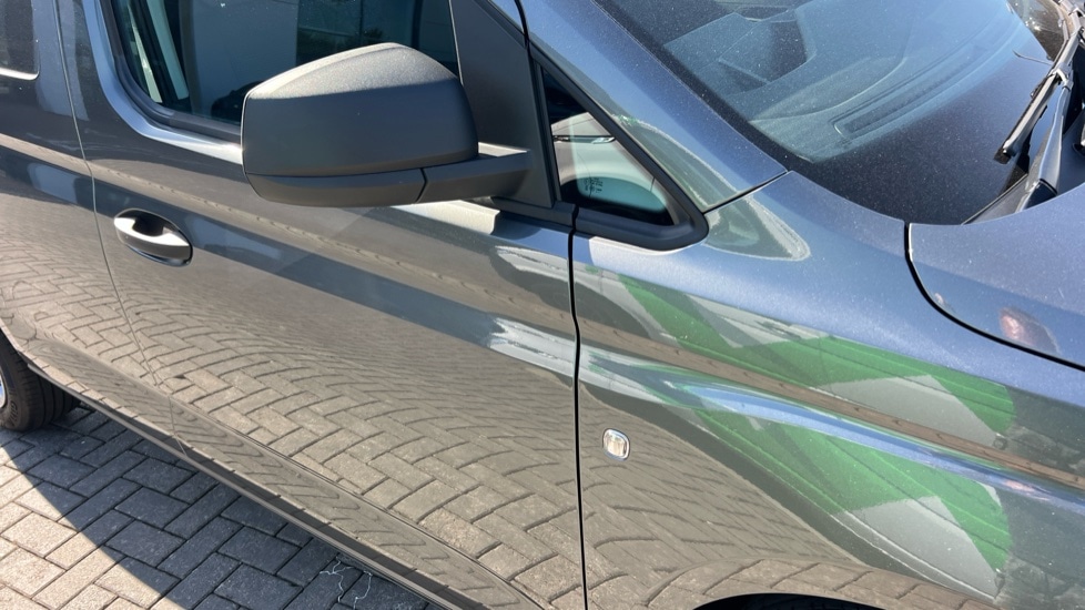 Used Volkswagen Caddy 2025 for sale - 76977688: Photo 42