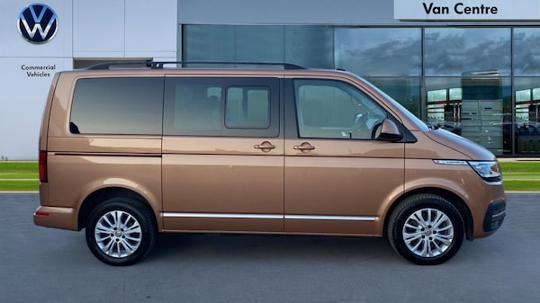 Used Volkswagen Caravelle 2020 for sale - 75439787: Photo 4