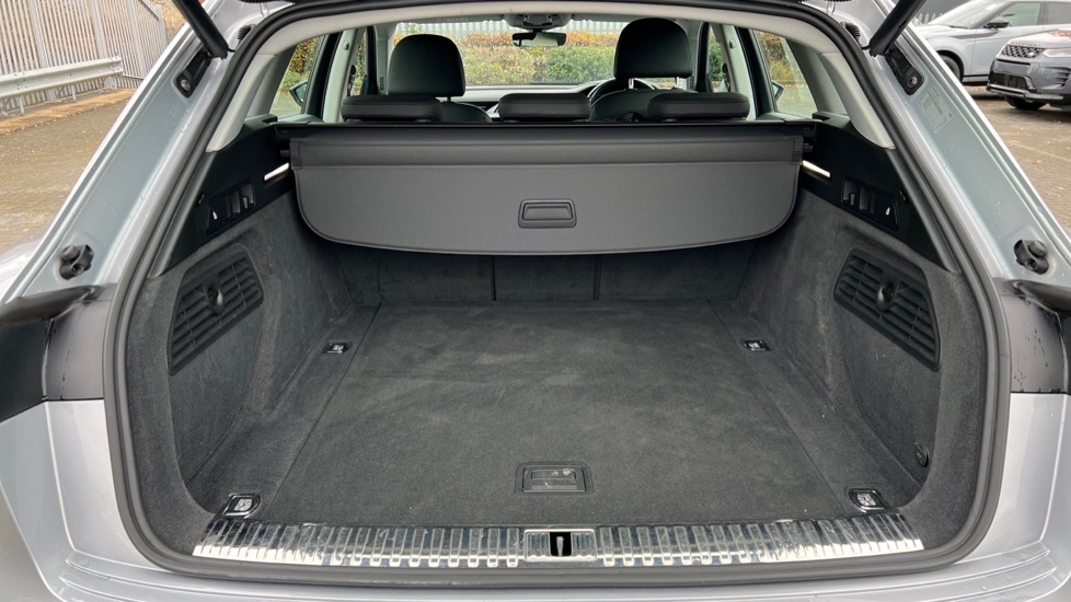 Used Audi e-tron 2020 for sale - 76375489: Photo 17