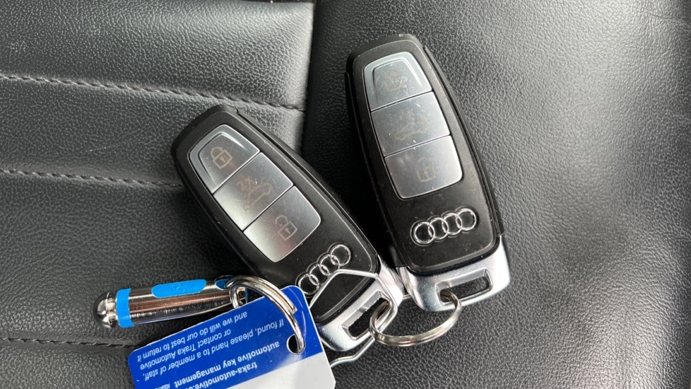 Used Audi e-tron 2020 for sale - 76375489: Photo 19