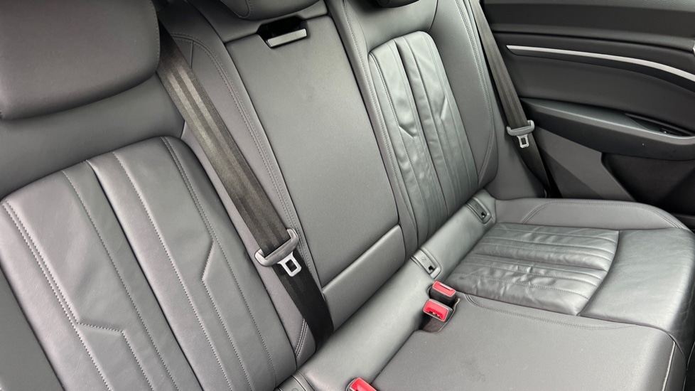 Used Audi e-tron 2020 for sale - 76375489: Photo 24