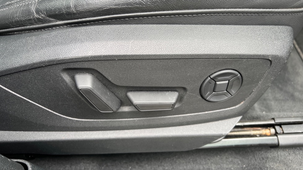 Used Audi e-tron 2020 for sale - 76375489: Photo 30