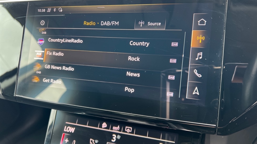 Used Audi e-tron 2020 for sale - 76375489: Photo 36