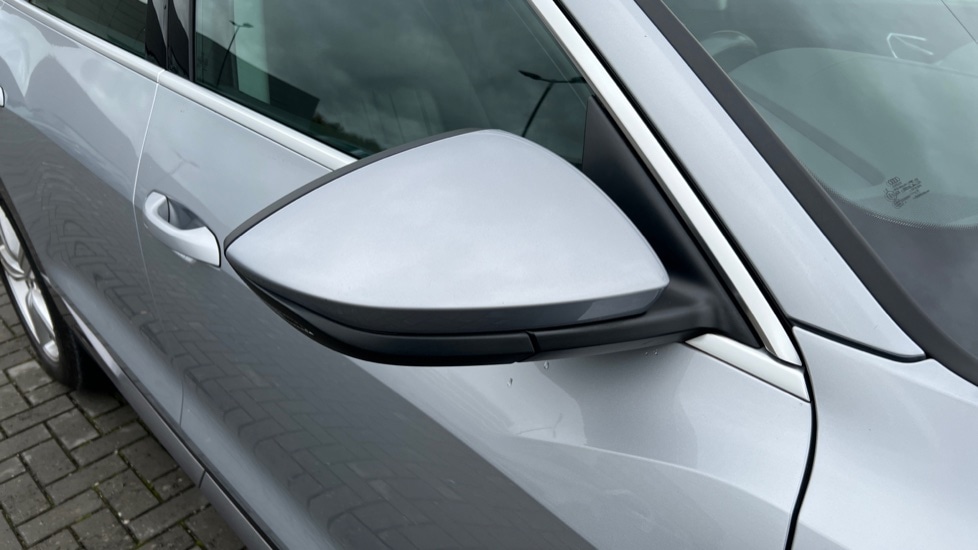 Used Audi e-tron 2020 for sale - 76375489: Photo 42