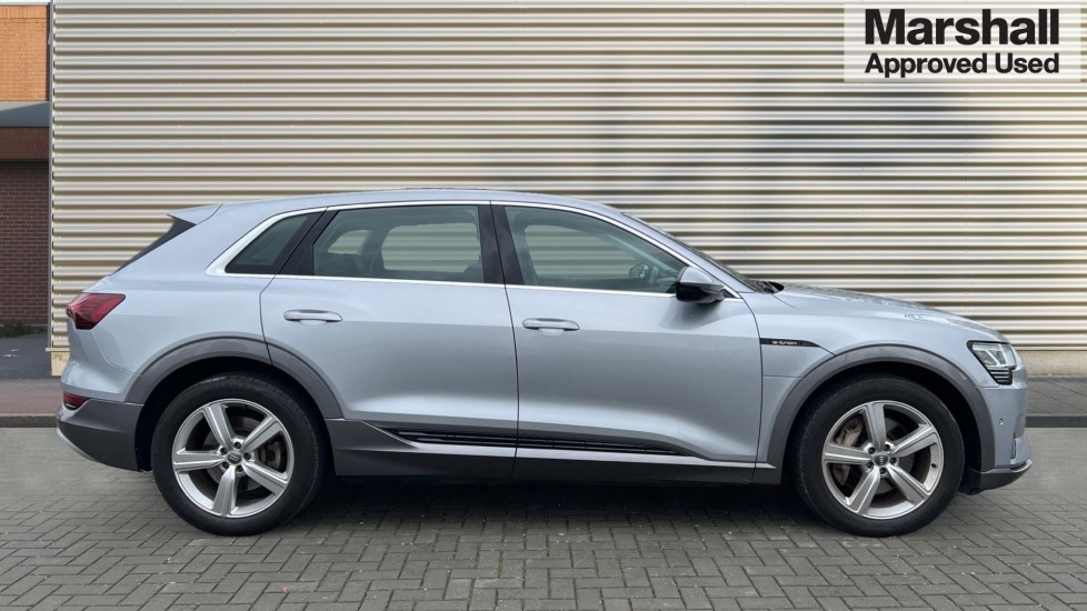 Used Audi e-tron 2020 for sale - 76375489: Photo 6