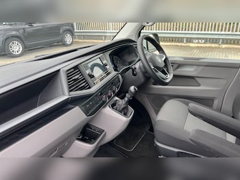 Used Volkswagen Transporter 2024 for sale - 76251735: Photo