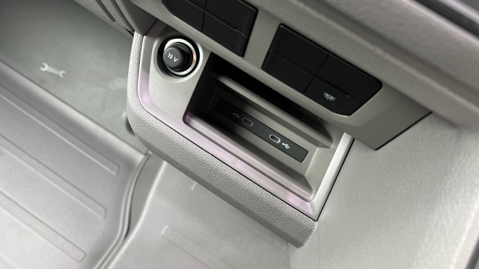 Used Volkswagen Crafter 2025 for sale - 76328099: Photo 37