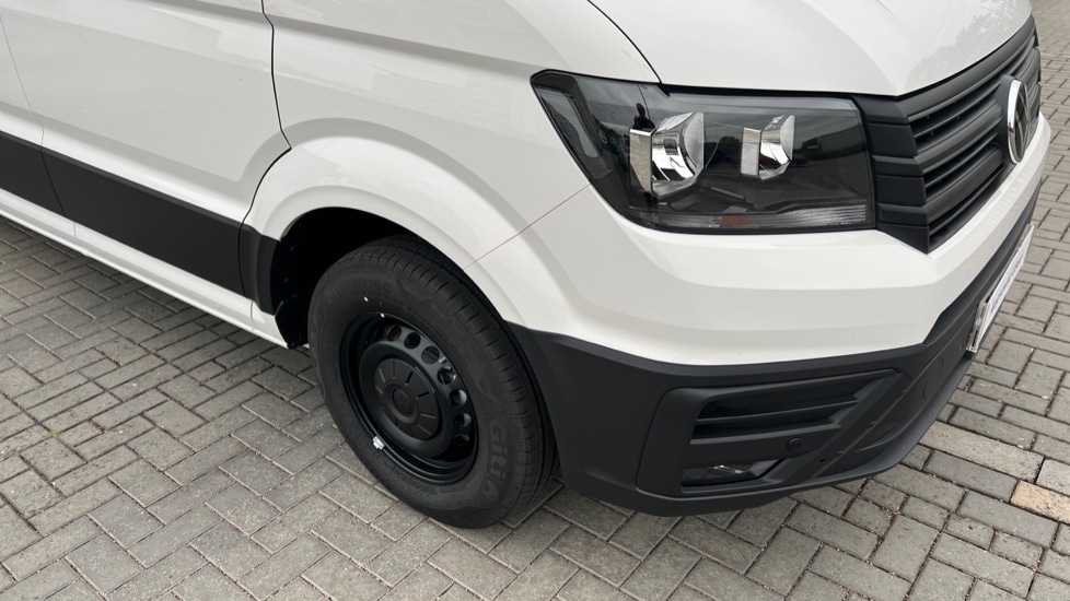 Used Volkswagen Crafter 2025 for sale - 76328099: Photo 41