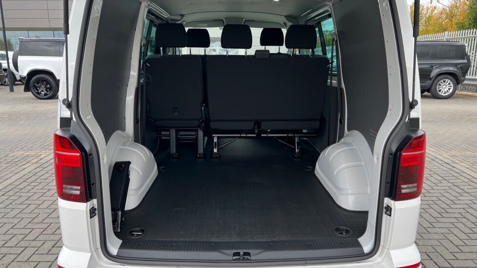 Used Volkswagen Transporter 2024 for sale - 76745209: Photo 10