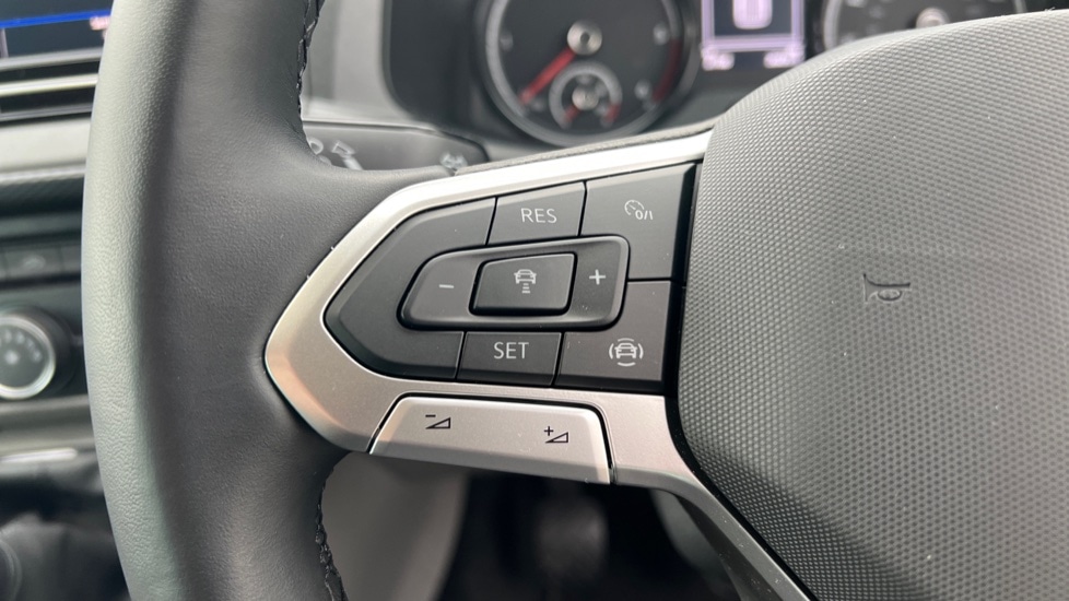 Used Volkswagen Transporter 2024 for sale - 76745209: Photo 24