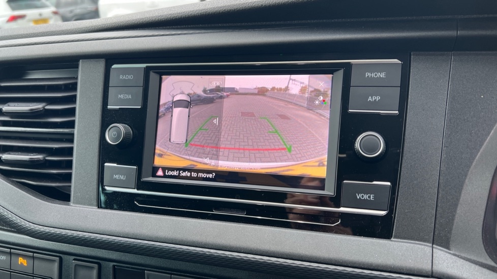 Used Volkswagen Transporter 2024 for sale - 76745209: Photo 28