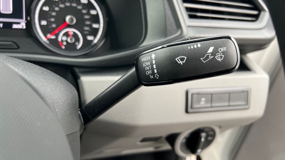 Used Volkswagen Transporter 2024 for sale - 76745209: Photo 29