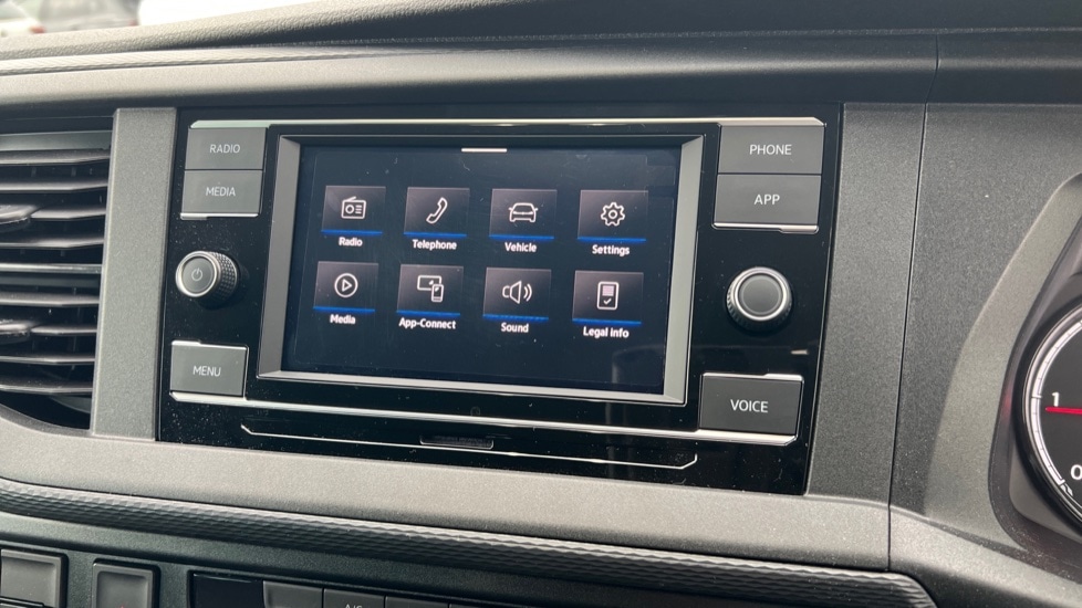 Used Volkswagen Transporter 2024 for sale - 76745209: Photo 31