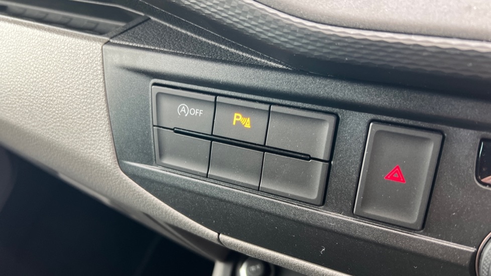 Used Volkswagen Transporter 2024 for sale - 76745209: Photo 32