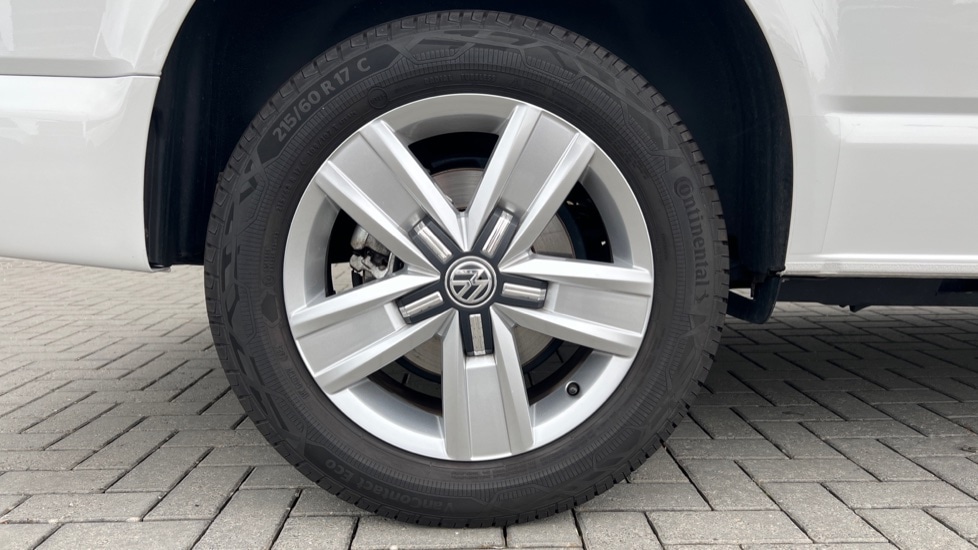 Used Volkswagen Transporter 2024 for sale - 76745209: Photo 33