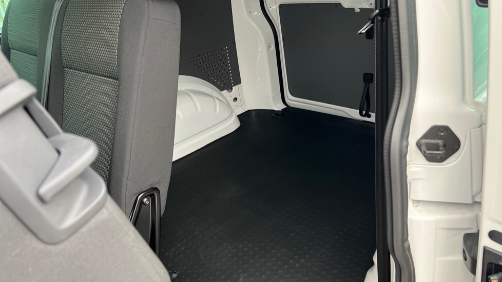 Used Volkswagen Transporter 2024 for sale - 76745209: Photo 36