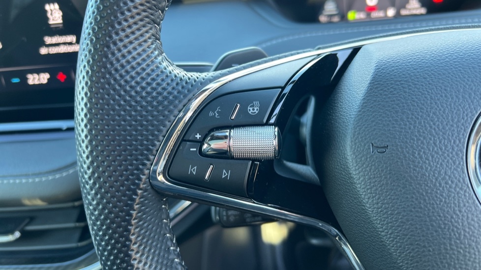 Used Skoda Enyaq 2023 for sale - 76452142: Photo 30