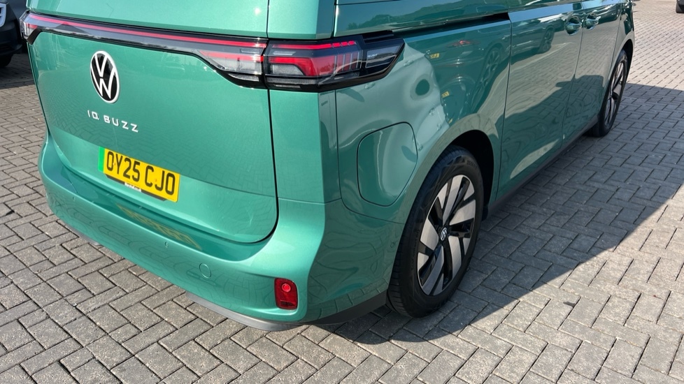 Vehicle 44