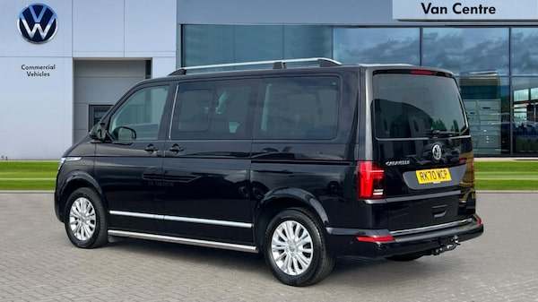 Used Volkswagen Caravelle 2020 for sale - 75641259: Photo 3