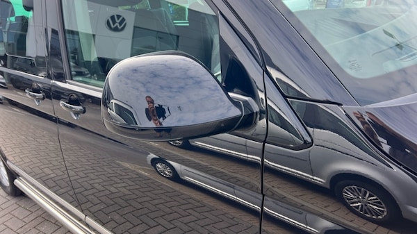 Used Volkswagen Caravelle 2020 for sale - 75641259: Photo 42
