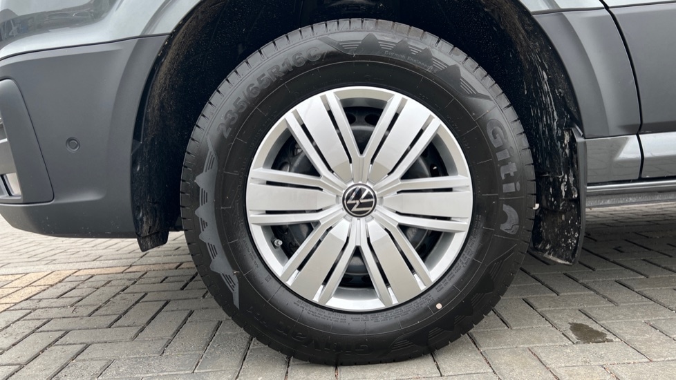 Used Volkswagen Crafter 2025 for sale - 77035789: Photo 34