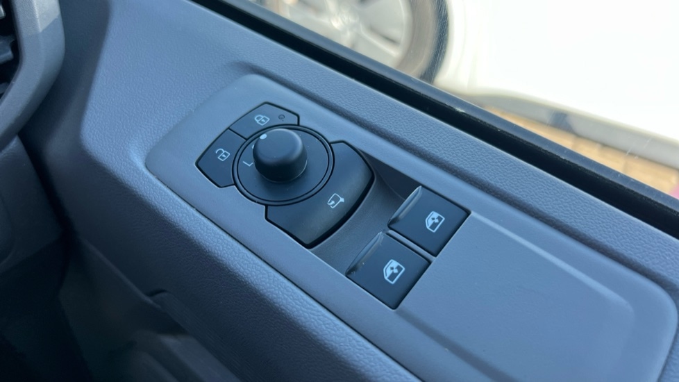 Used Volkswagen Transporter 2025 for sale - 75439682: Photo 23