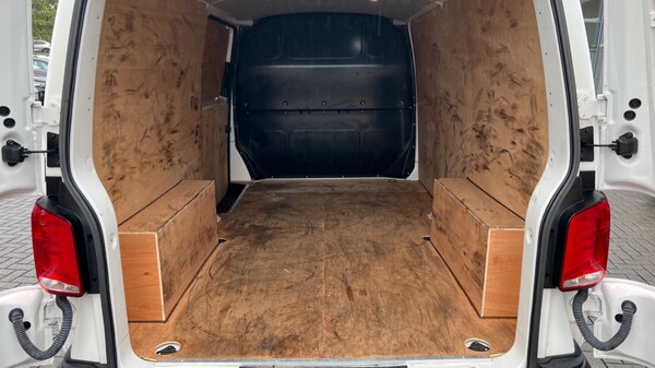 Used Volkswagen Transporter 2024 for sale - 76079248: Photo 10