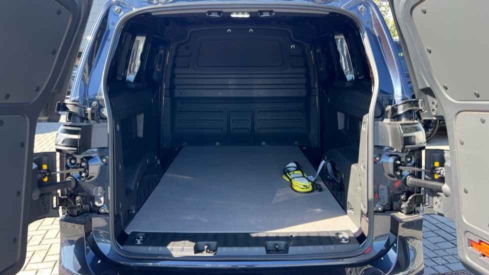 Used Volkswagen ID.Buzz 2025 for sale - 76328171: Photo 10