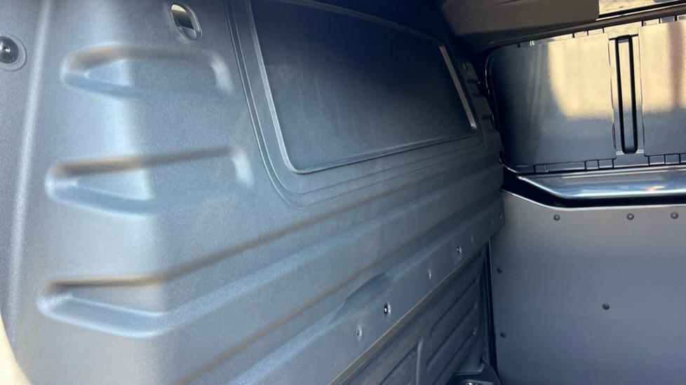 Used Volkswagen ID.Buzz 2025 for sale - 76328171: Photo 22