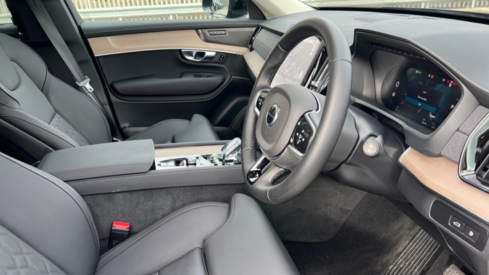Used Volvo XC90 2025 for sale - 76221717: Photo 11