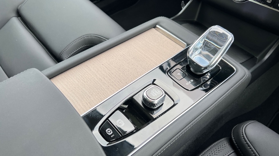 Used Volvo XC90 2025 for sale - 76221717: Photo 30